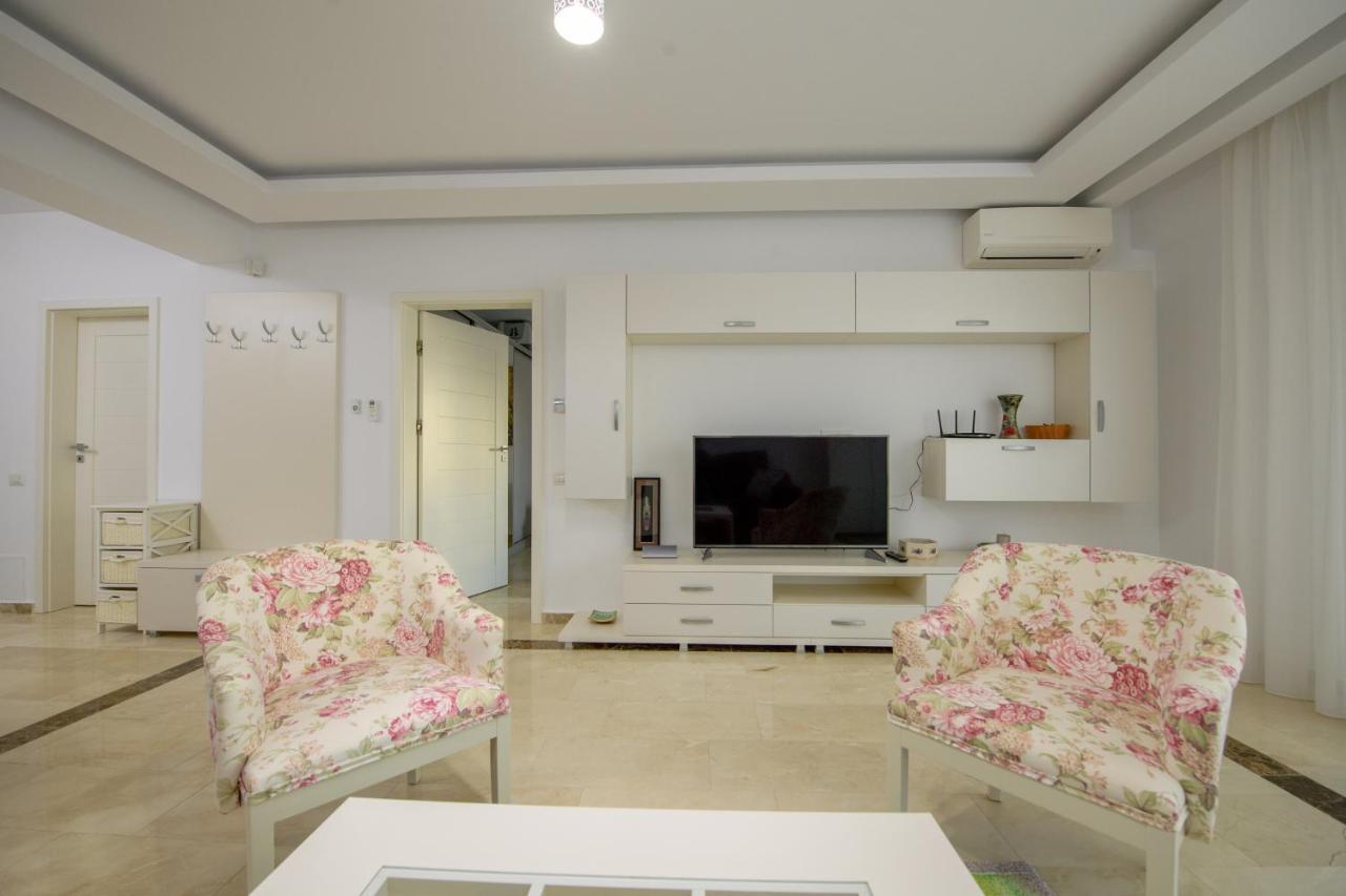 Marble Luxury Apartments Mamaia Eksteriør billede